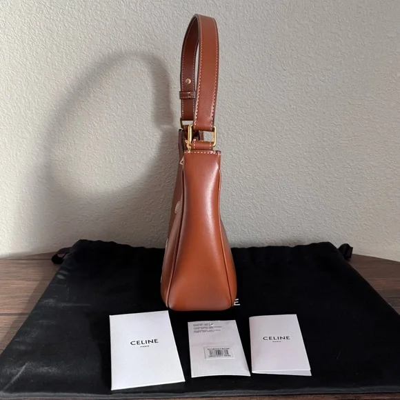 NEW CELINE Medium Ava Calfskin Leather Triomphe Shoulder Bag - Picture 7 of 9